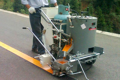 AC-HPT thermoplastic road marking machine
